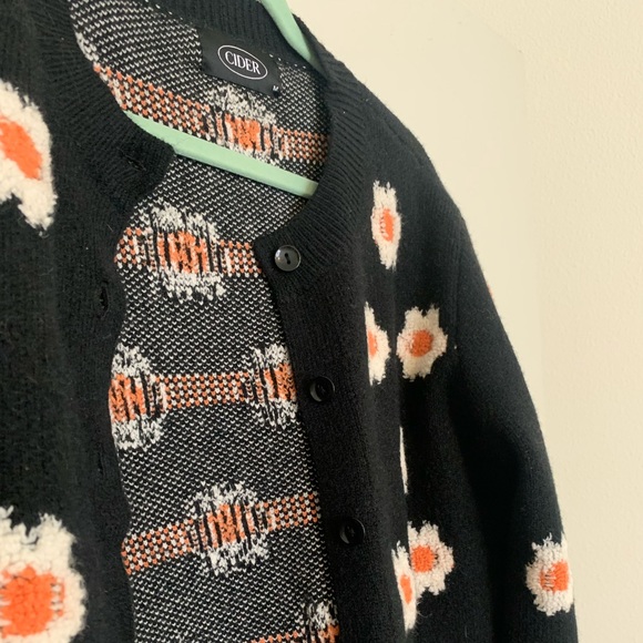 Cider flower sweater set - Picture 5 of 7